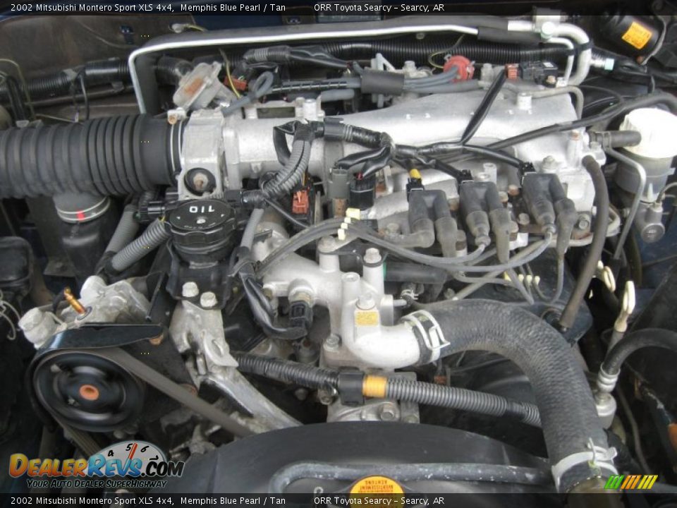 2002 Mitsubishi Montero Sport XLS 4x4 3.5 Liter SOHC 24-Valve V6 Engine Photo #22