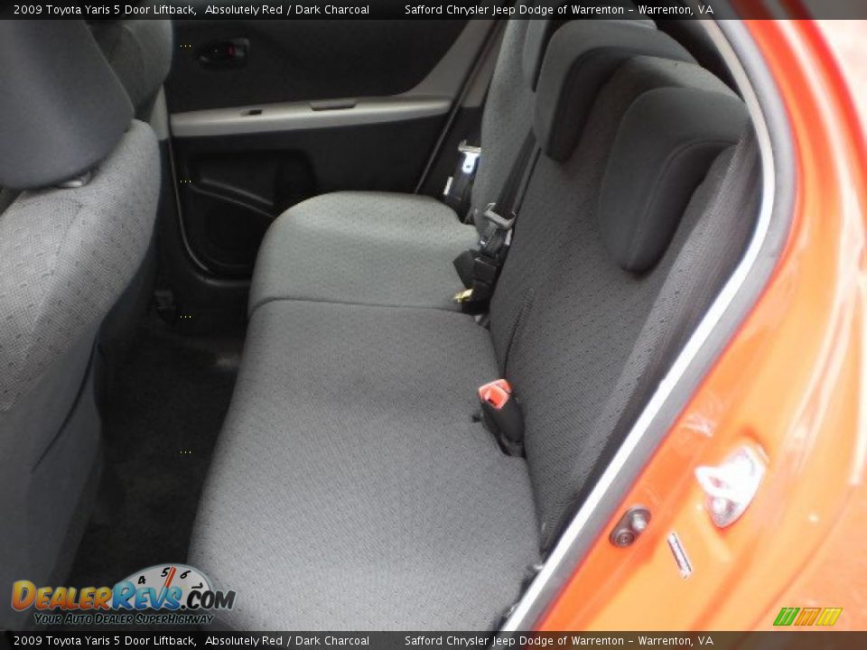 2009 Toyota Yaris 5 Door Liftback Absolutely Red / Dark Charcoal Photo #17