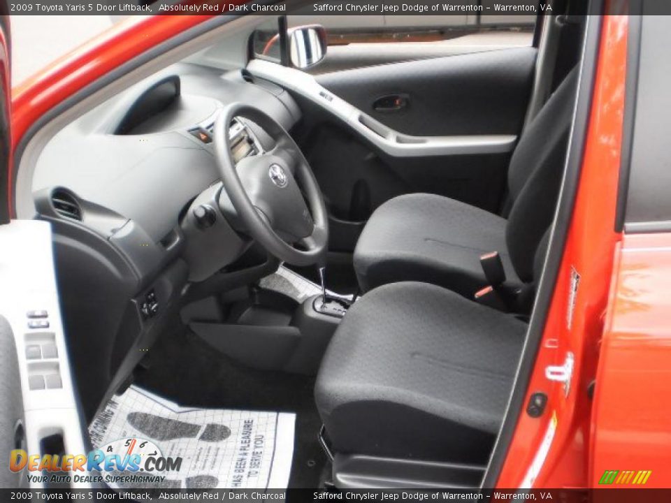 2009 Toyota Yaris 5 Door Liftback Absolutely Red / Dark Charcoal Photo #19