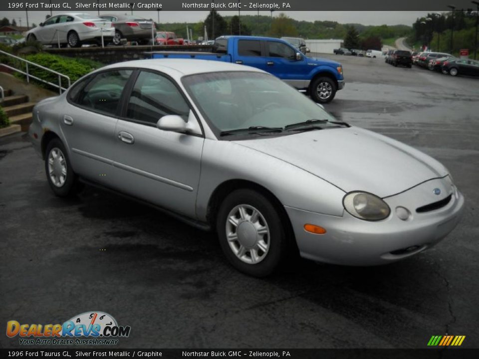 1996 Ford Taurus GL Silver Frost Metallic / Graphite Photo #2