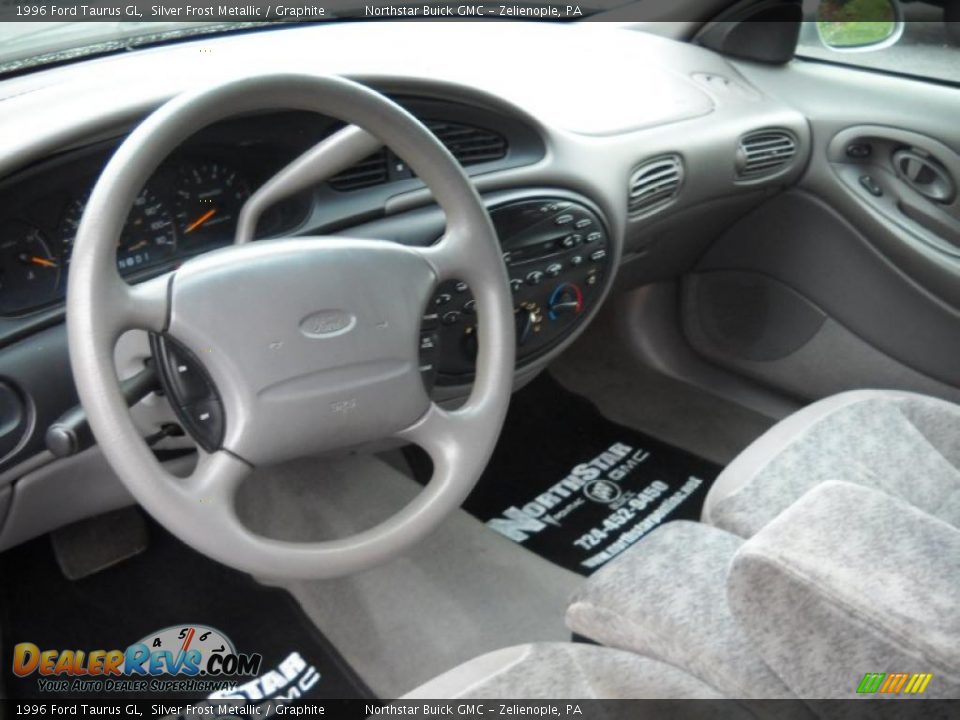 1996 Ford Taurus GL Silver Frost Metallic / Graphite Photo #7