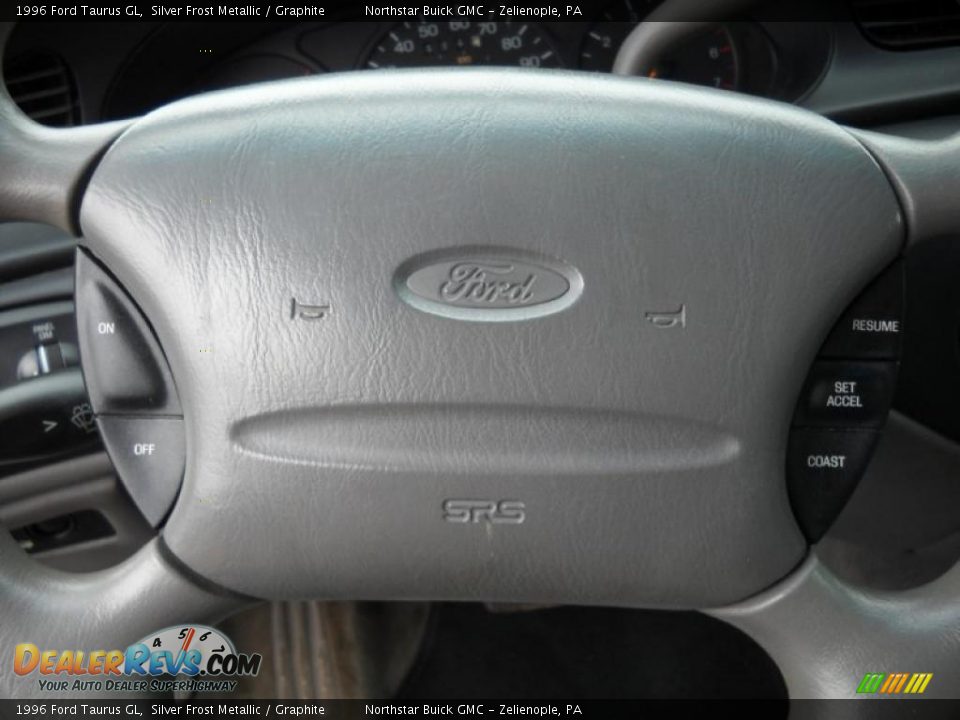 1996 Ford Taurus GL Silver Frost Metallic / Graphite Photo #19