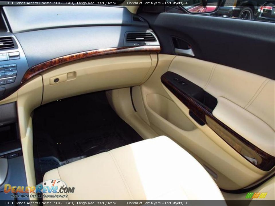 Ivory Interior - 2011 Honda Accord Crosstour EX-L 4WD Photo #7