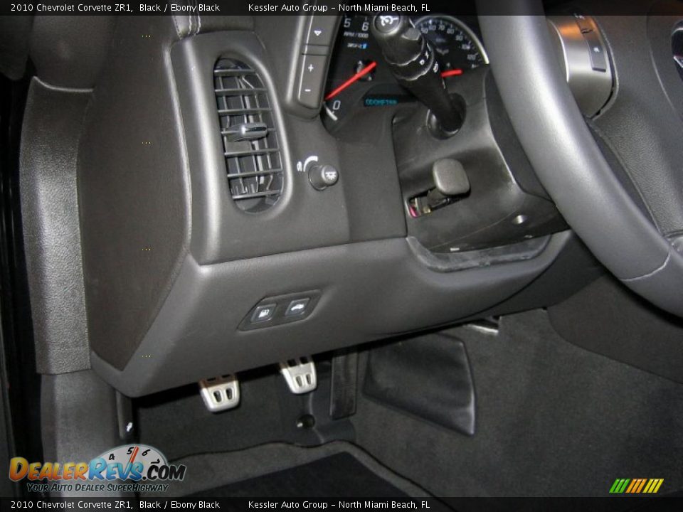 Controls of 2010 Chevrolet Corvette ZR1 Photo #24