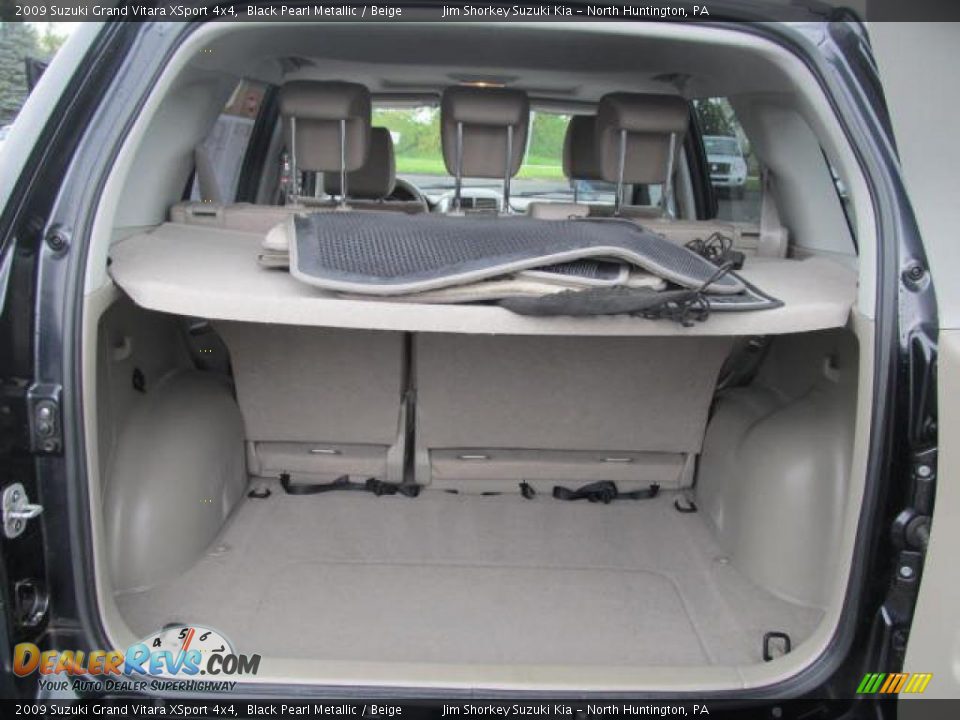 2009 Suzuki Grand Vitara XSport 4x4 Trunk Photo #13