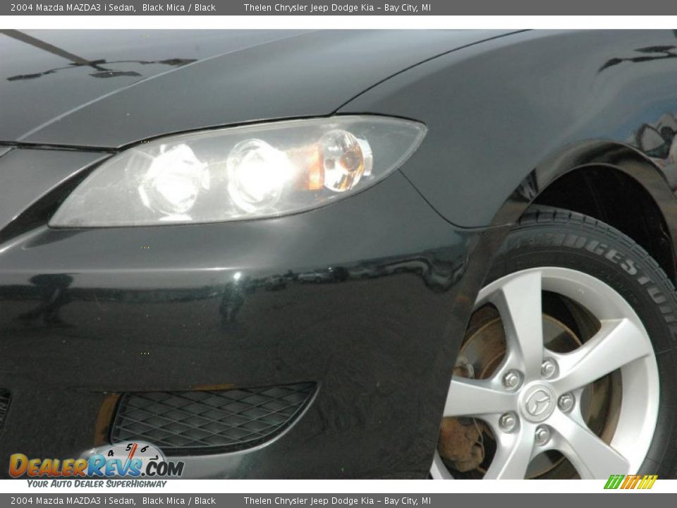 2004 Mazda MAZDA3 i Sedan Black Mica / Black Photo #7