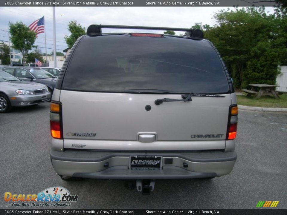 2005 Chevrolet Tahoe Z71 4x4 Silver Birch Metallic / Gray/Dark Charcoal Photo #4