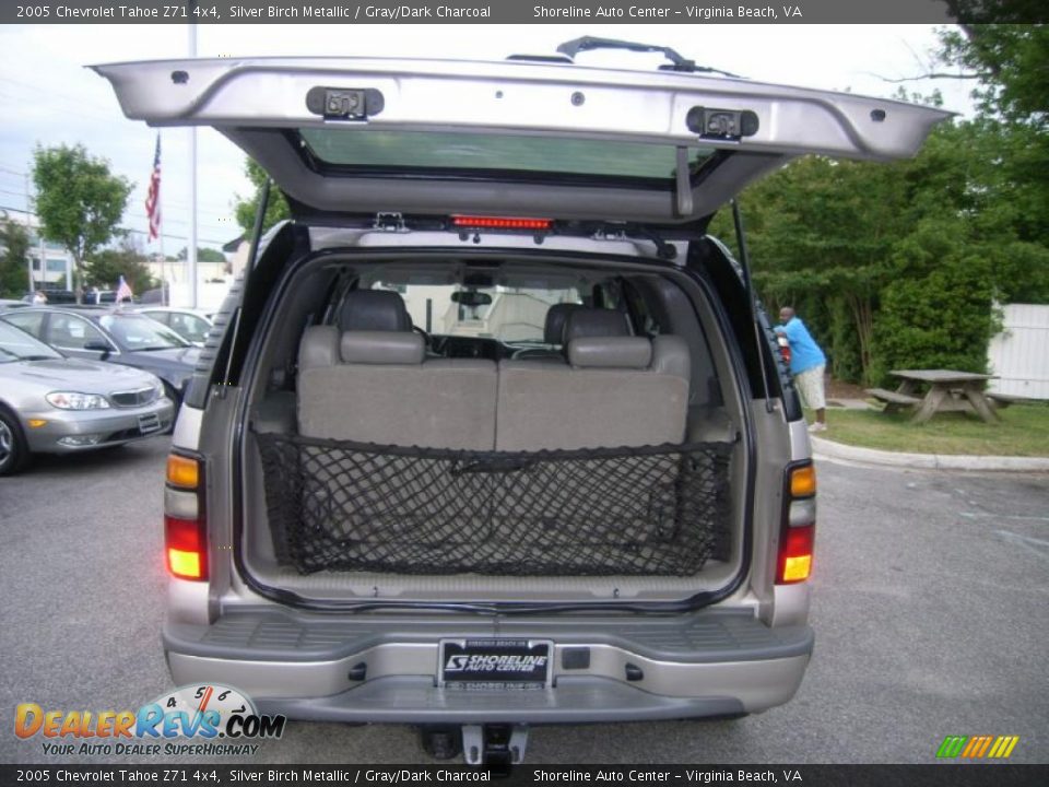 2005 Chevrolet Tahoe Z71 4x4 Silver Birch Metallic / Gray/Dark Charcoal Photo #12