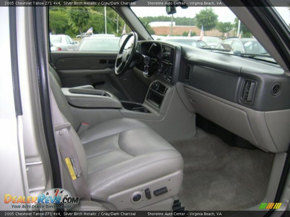 2005 Chevrolet Tahoe Z71 4x4 Silver Birch Metallic / Gray/Dark Charcoal Photo #14