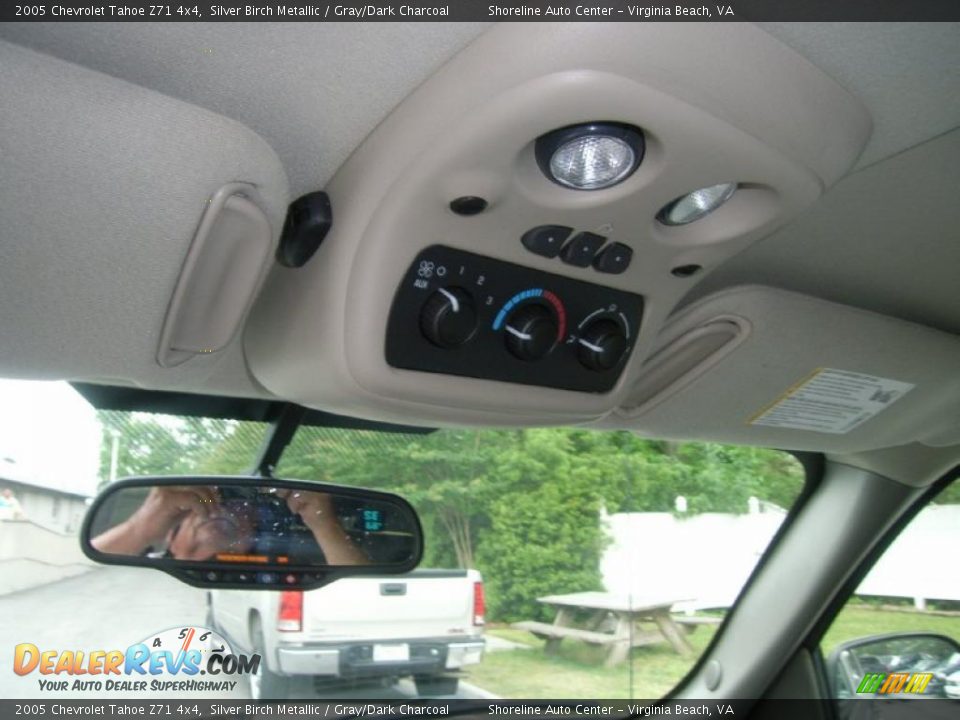 2005 Chevrolet Tahoe Z71 4x4 Silver Birch Metallic / Gray/Dark Charcoal Photo #21