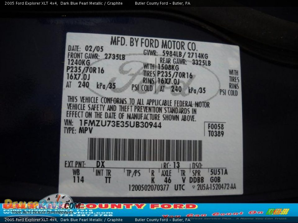 2005 Ford Explorer XLT 4x4 Dark Blue Pearl Metallic / Graphite Photo #9