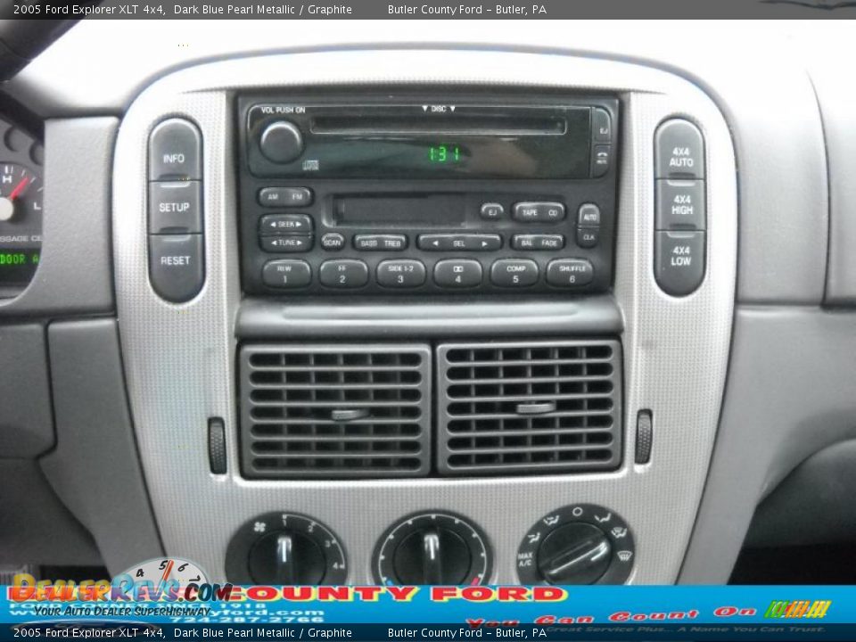 2005 Ford Explorer XLT 4x4 Dark Blue Pearl Metallic / Graphite Photo #22