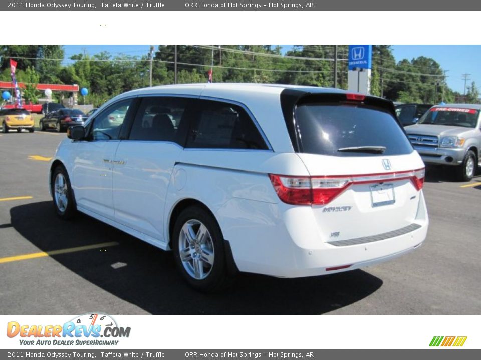 2011 Honda odyssey white touring #7