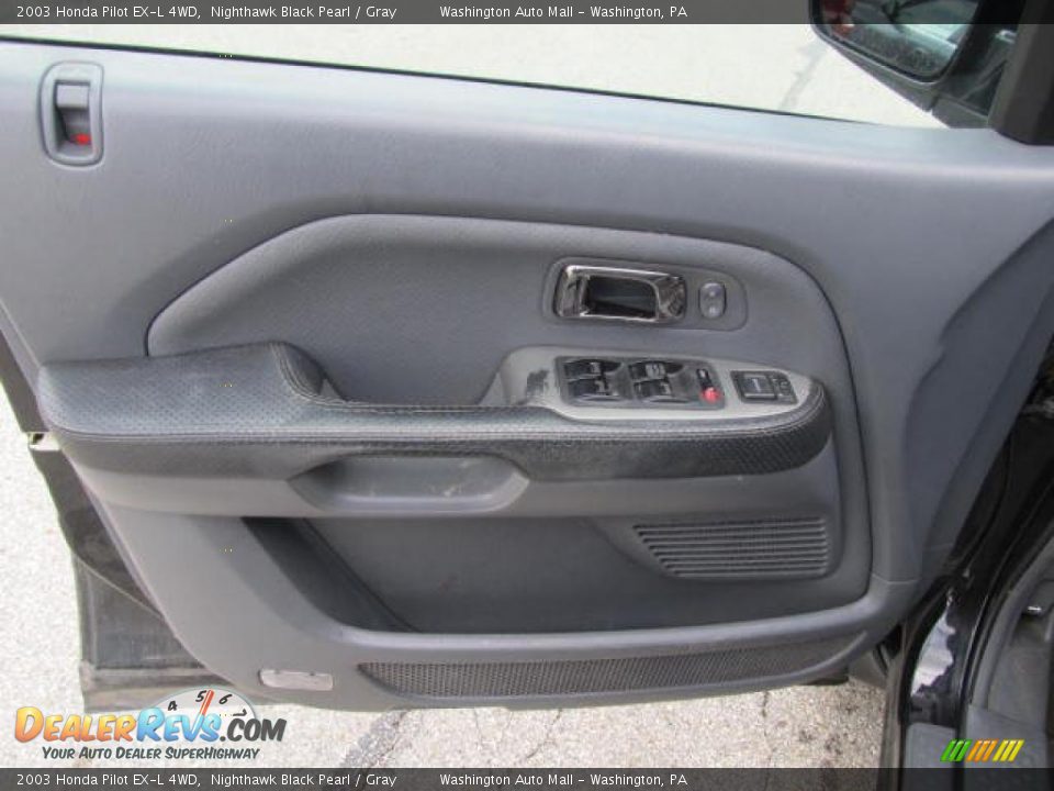 Door Panel of 2003 Honda Pilot EX-L 4WD Photo #12