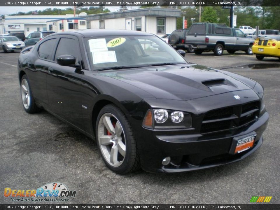 Front 3/4 View of 2007 Dodge Charger SRT-8 Photo #3