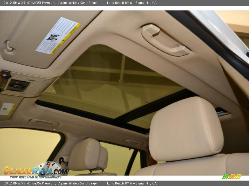 2012 BMW X5 xDrive35i Premium Alpine White / Sand Beige Photo #25