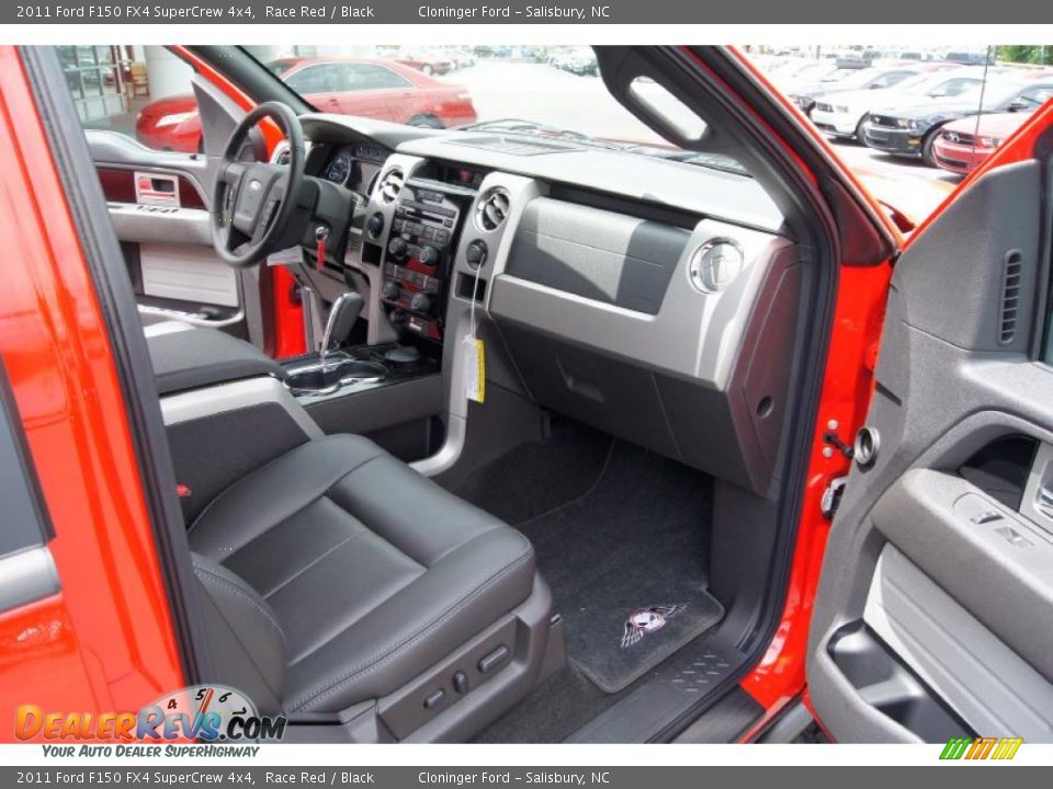 Black Interior - 2011 Ford F150 FX4 SuperCrew 4x4 Photo #16