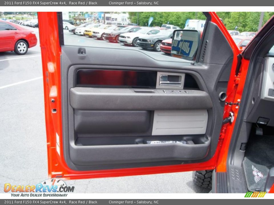 Door Panel of 2011 Ford F150 FX4 SuperCrew 4x4 Photo #32