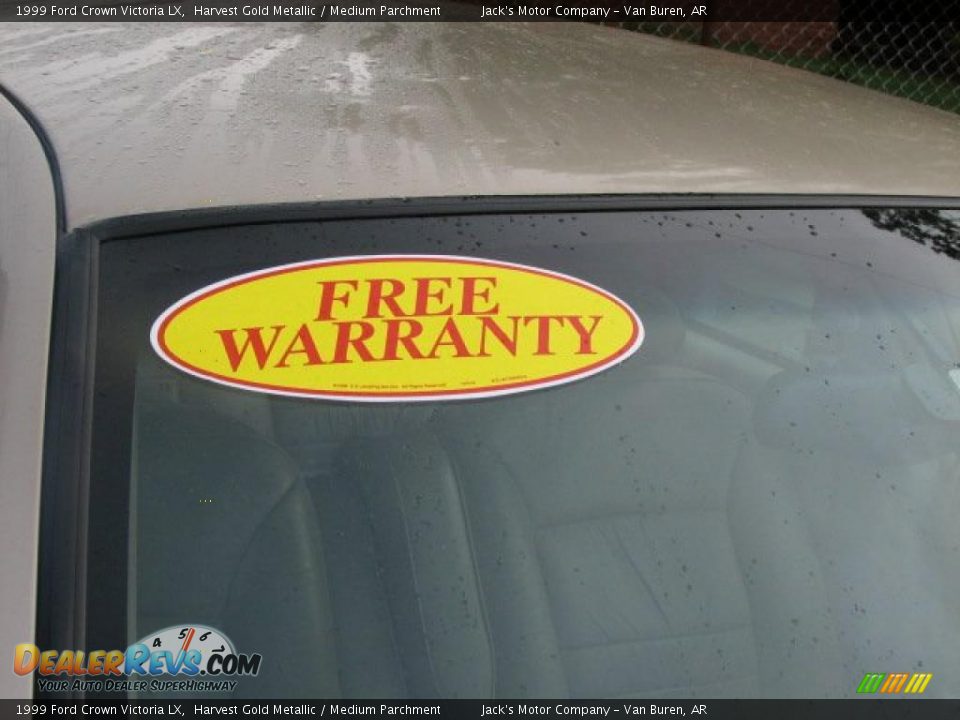 1999 Ford Crown Victoria LX Harvest Gold Metallic / Medium Parchment Photo #4