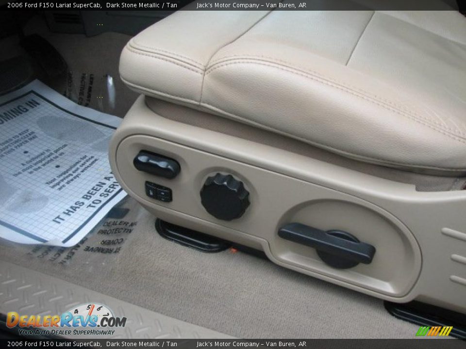 Controls of 2006 Ford F150 Lariat SuperCab Photo #11