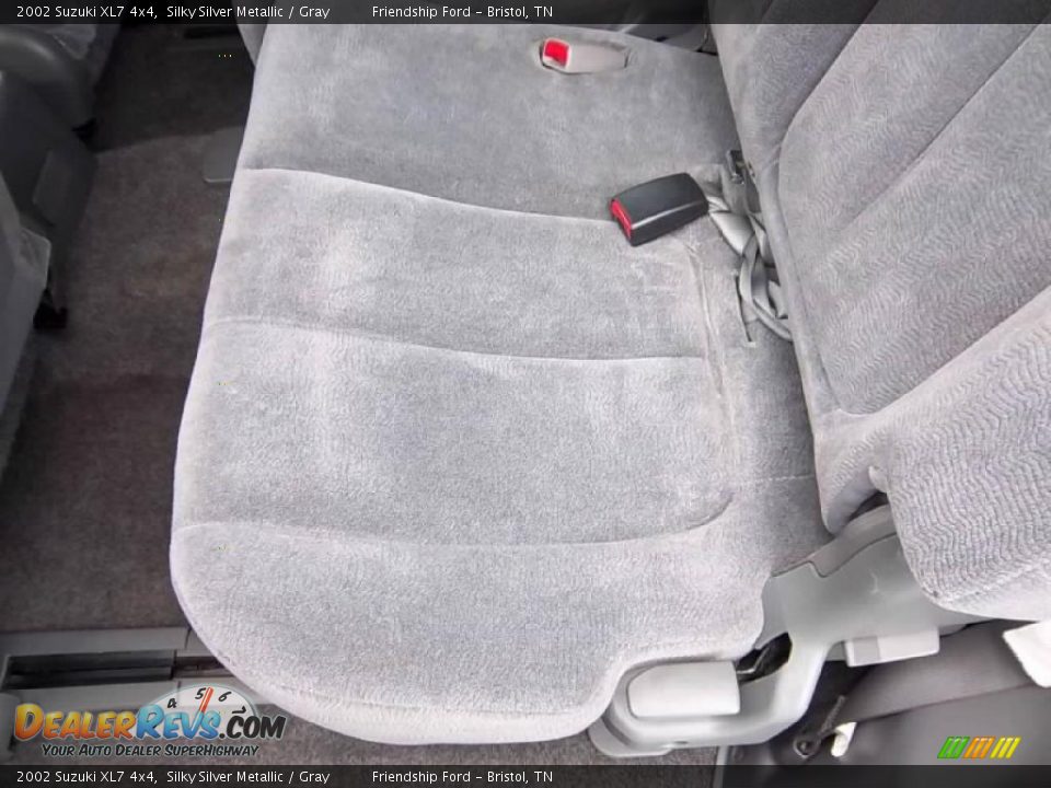 2002 Suzuki XL7 4x4 Silky Silver Metallic / Gray Photo #19