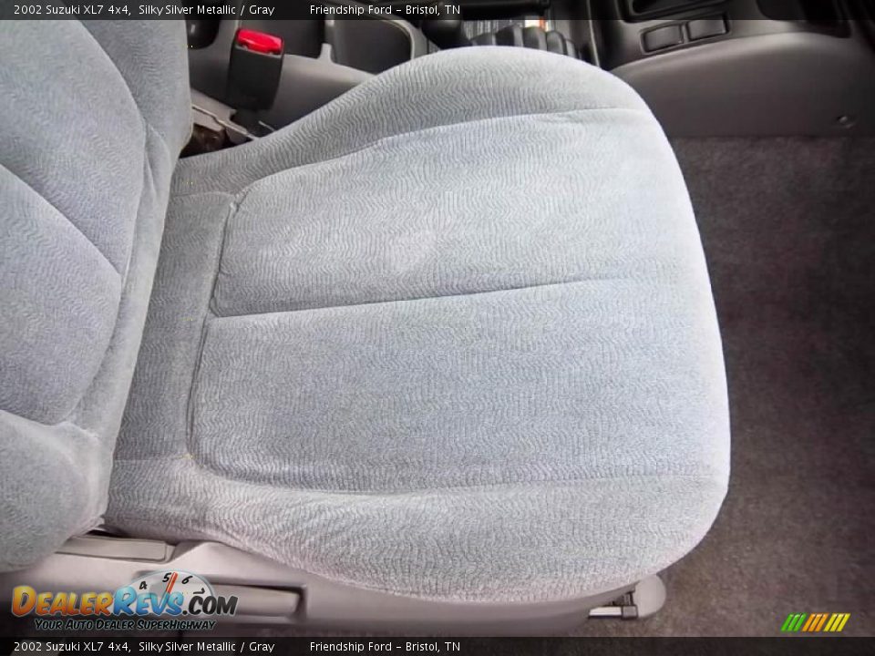 2002 Suzuki XL7 4x4 Silky Silver Metallic / Gray Photo #22
