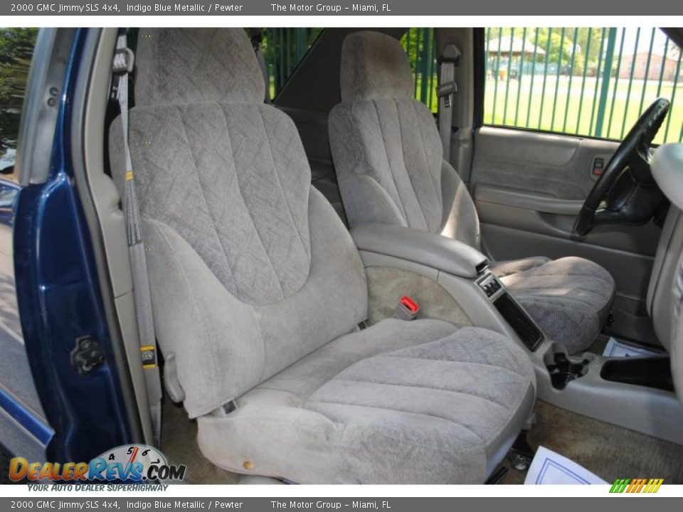 Pewter Interior - 2000 GMC Jimmy SLS 4x4 Photo #28