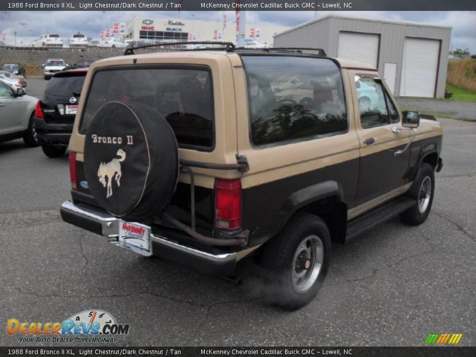 1988 Ford Bronco II XL Light Chestnut/Dark Chestnut / Tan Photo #4