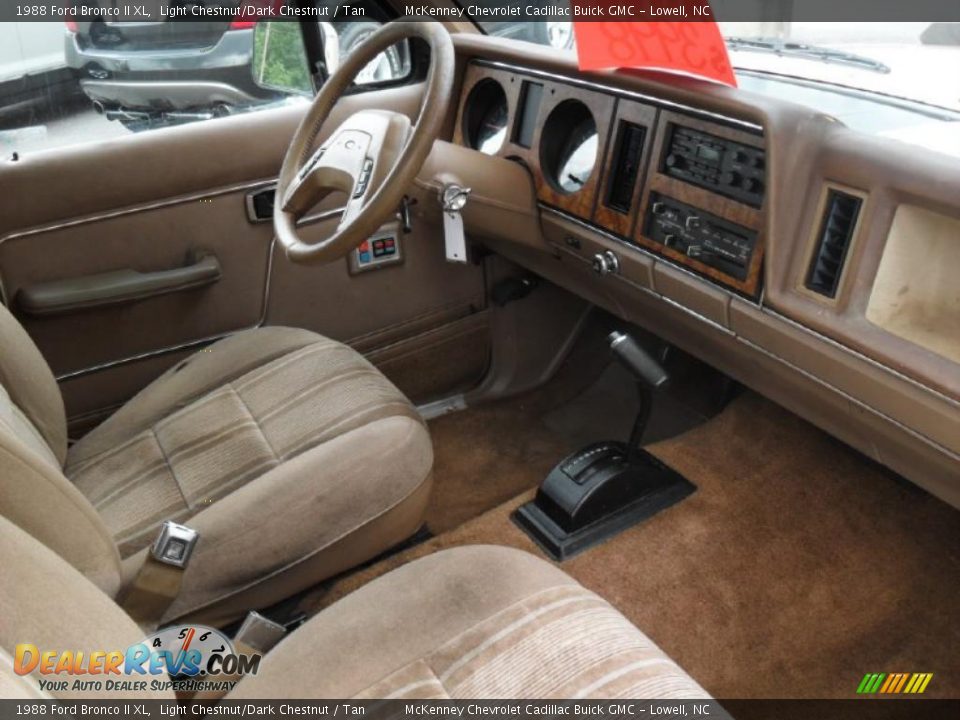 Tan Interior - 1988 Ford Bronco II XL Photo #18