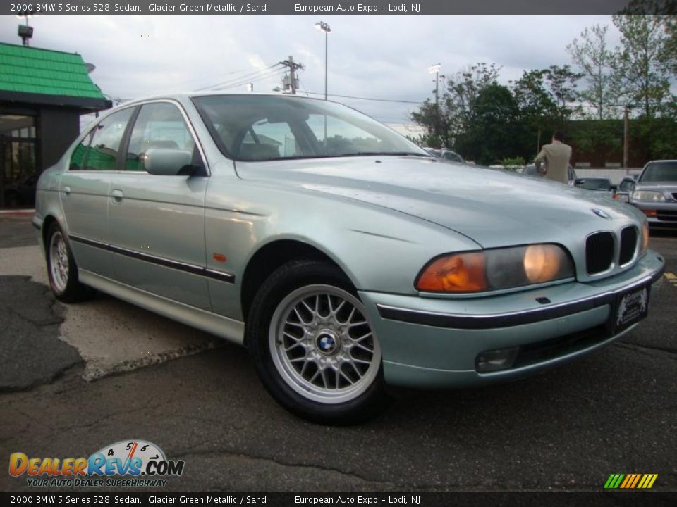 2000 BMW 5 Series 528i Sedan Glacier Green Metallic / Sand Photo #2