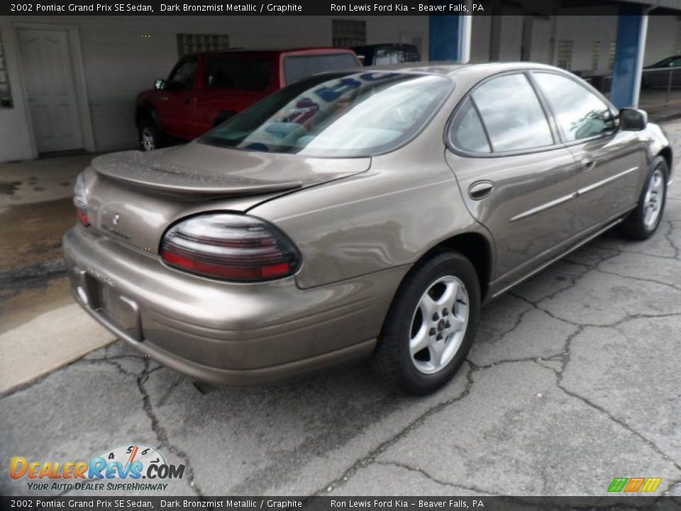 2002 Pontiac Grand Prix SE Sedan Dark Bronzmist Metallic / Graphite Photo #8