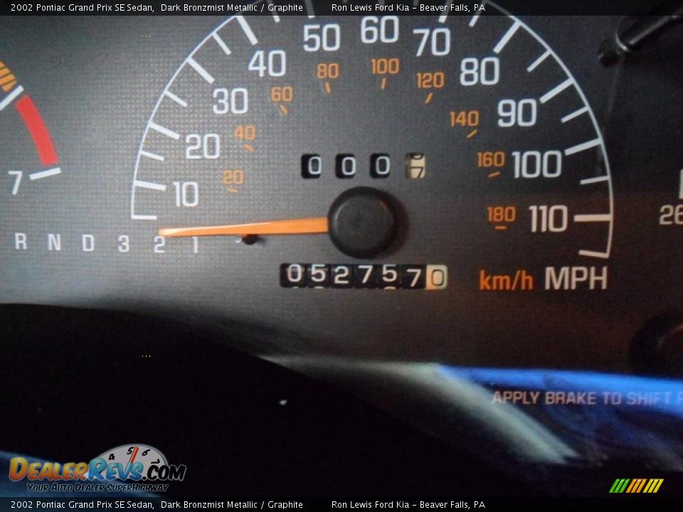 2002 Pontiac Grand Prix SE Sedan Dark Bronzmist Metallic / Graphite Photo #25