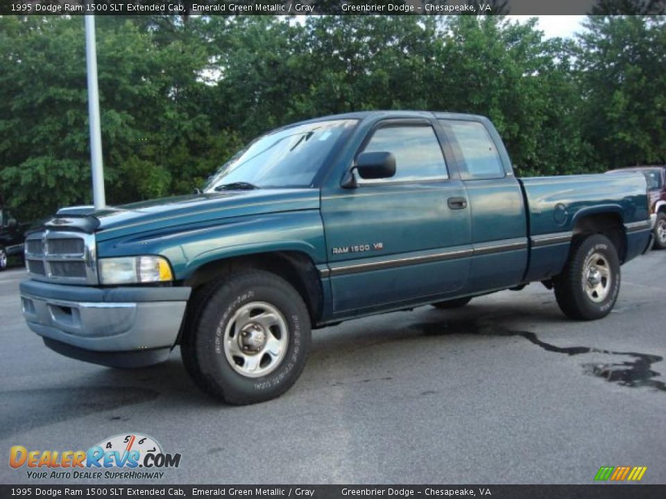 1995 Dodge Ram 1500 SLT Extended Cab Emerald Green Metallic / Gray Photo #2