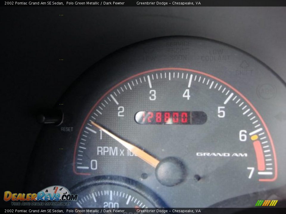 2002 Pontiac Grand Am SE Sedan Polo Green Metallic / Dark Pewter Photo #13