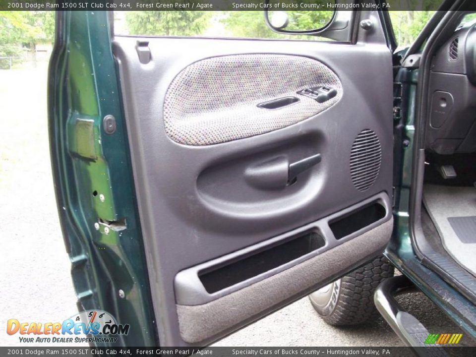 2001 Dodge Ram 1500 SLT Club Cab 4x4 Forest Green Pearl / Agate Photo #21