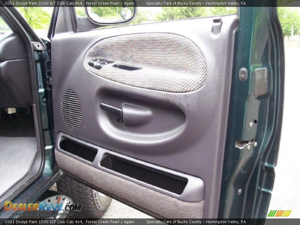 2001 Dodge Ram 1500 SLT Club Cab 4x4 Forest Green Pearl / Agate Photo #27