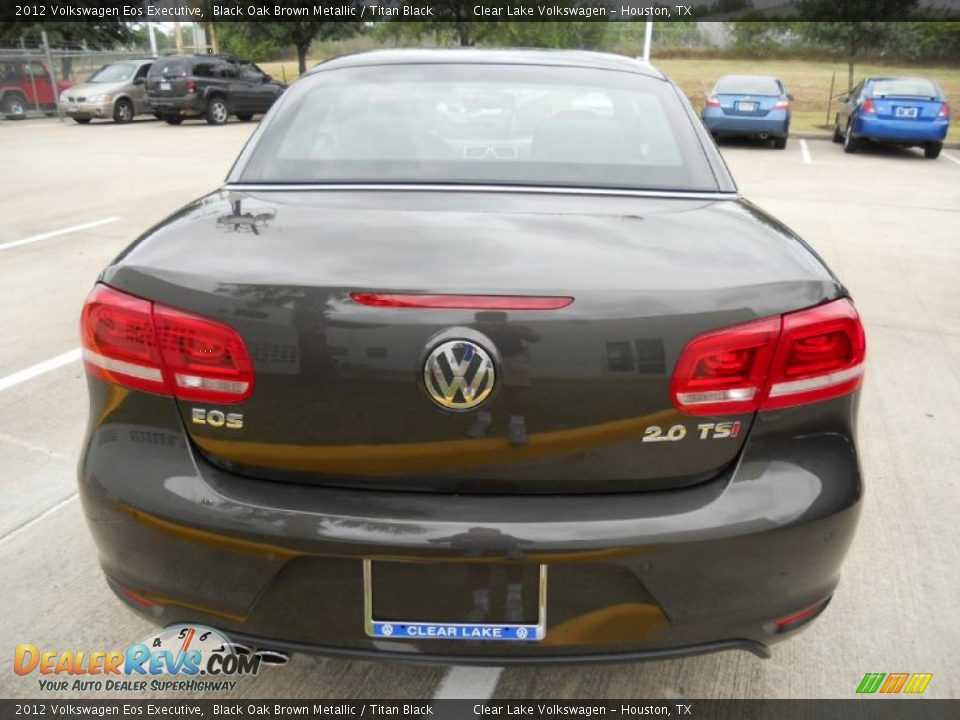 2012 Volkswagen Eos Executive Black Oak Brown Metallic / Titan Black Photo #6
