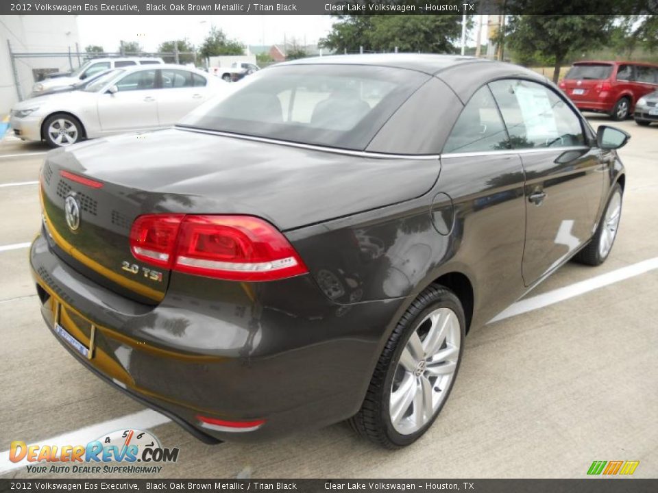 2012 Volkswagen Eos Executive Black Oak Brown Metallic / Titan Black Photo #7