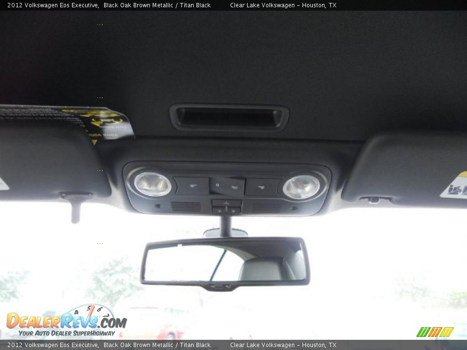2012 Volkswagen Eos Executive Black Oak Brown Metallic / Titan Black Photo #19