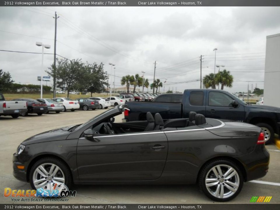 2012 Volkswagen Eos Executive Black Oak Brown Metallic / Titan Black Photo #22