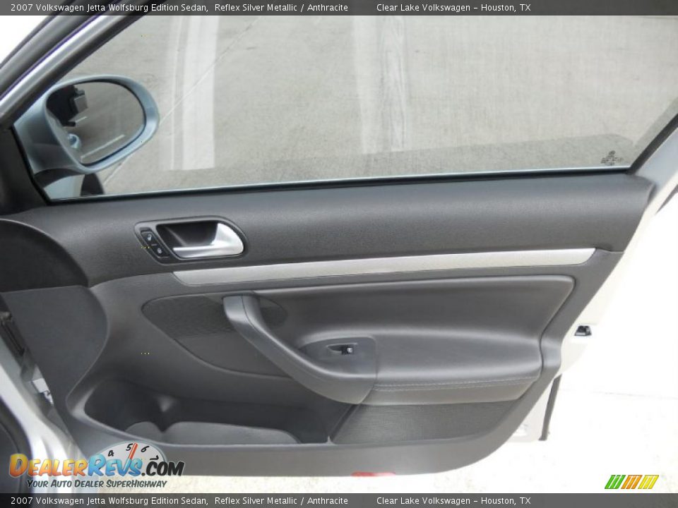 2007 Volkswagen Jetta Wolfsburg Edition Sedan Reflex Silver Metallic / Anthracite Photo #15