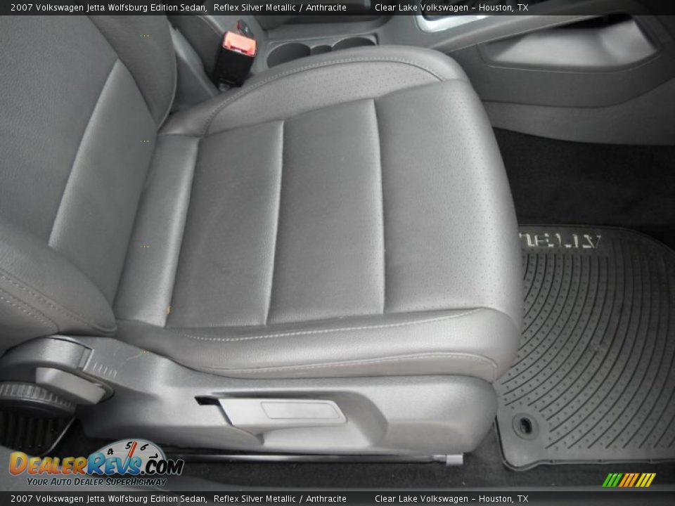 2007 Volkswagen Jetta Wolfsburg Edition Sedan Reflex Silver Metallic / Anthracite Photo #17