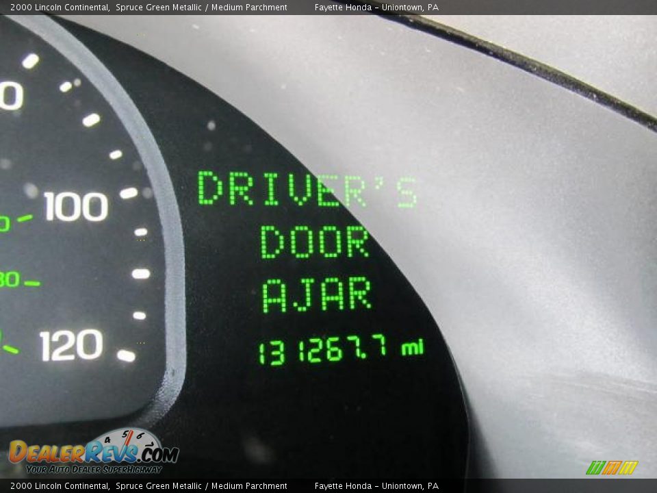 2000 Lincoln Continental Spruce Green Metallic / Medium Parchment Photo #9