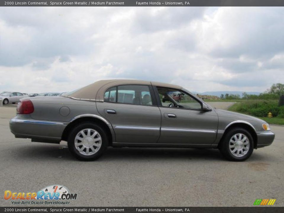 2000 Lincoln Continental Spruce Green Metallic / Medium Parchment Photo #13