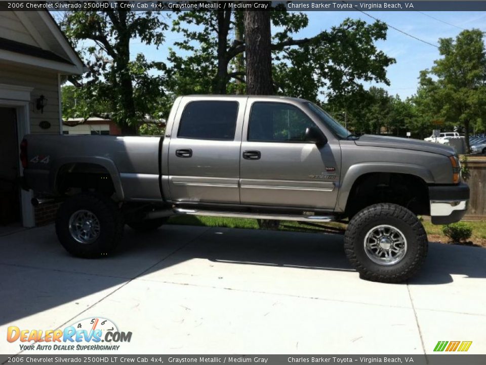 2006 Chevrolet Silverado 2500HD LT Crew Cab 4x4 Graystone Metallic / Medium Gray Photo #1