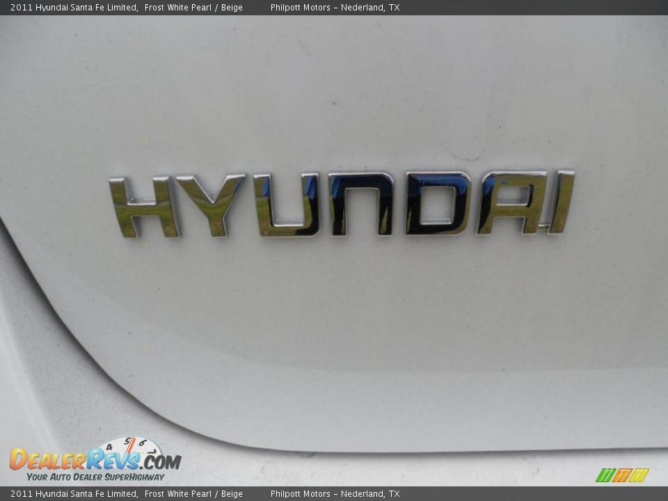 2011 Hyundai Santa Fe Limited Frost White Pearl / Beige Photo #15