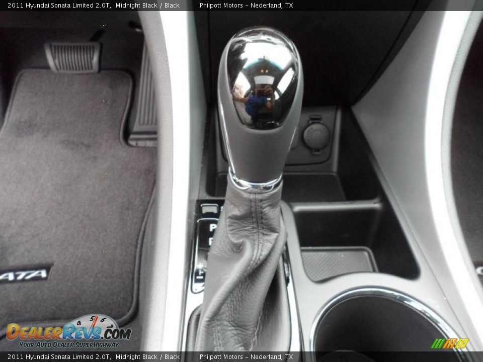 2011 Hyundai Sonata Limited 2.0T Midnight Black / Black Photo #34