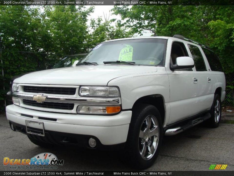 2006 Chevrolet Suburban LTZ 1500 4x4 Summit White / Tan/Neutral Photo #1