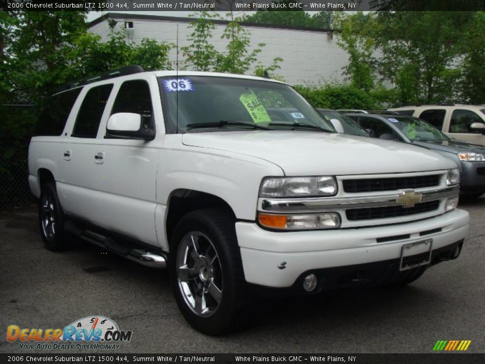 2006 Chevrolet Suburban LTZ 1500 4x4 Summit White / Tan/Neutral Photo #3