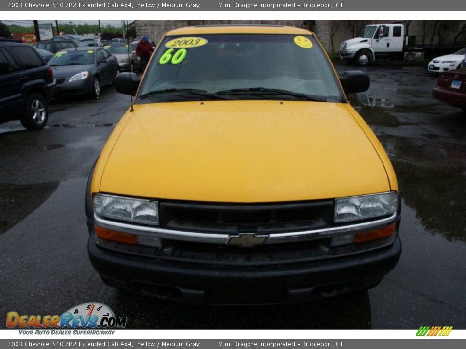 2003 Chevrolet S10 ZR2 Extended Cab 4x4 Yellow / Medium Gray Photo #2